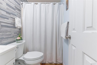 NEW ROOF (2024) & A/C (2023)! Enjoy gorgeous water views from on Plantation Golf Club in Florida - for sale on GolfHomes.com, golf home, golf lot