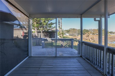 NEW ROOF (2024) & A/C (2023)! Enjoy gorgeous water views from on Plantation Golf Club in Florida - for sale on GolfHomes.com, golf home, golf lot