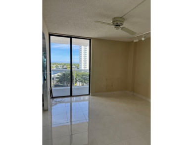 This bright and spacious residence is ideally located on East on Turnberry Isle Resort and Club in Florida - for sale on GolfHomes.com, golf home, golf lot