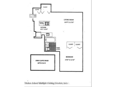 Welcome to this spacious updated one-bedroom apartment in a on Silver Lake Golf Course in New York - for sale on GolfHomes.com, golf home, golf lot