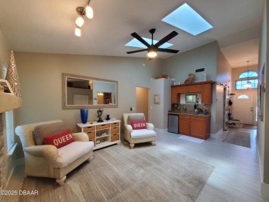 NATURE, COMFORT  LUXURY in CENTRAL FLORIDA'S PREMIER AVIATION on Spruce Creek Golf Club in Florida - for sale on GolfHomes.com, golf home, golf lot