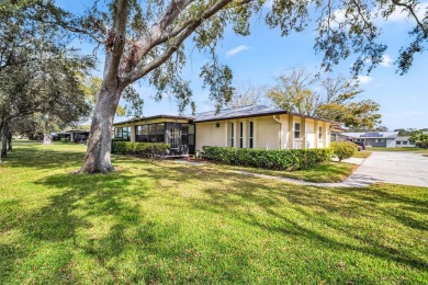 Under contract-accepting backup offers. Welcome to this on Highland Lakes Executive Golf Course in Florida - for sale on GolfHomes.com, golf home, golf lot