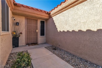 IMAGINE LIVING in this COMPLETELY RENOVATED HOME * CORNER LOT! on Highland Falls Golf Club in Nevada - for sale on GolfHomes.com, golf home, golf lot