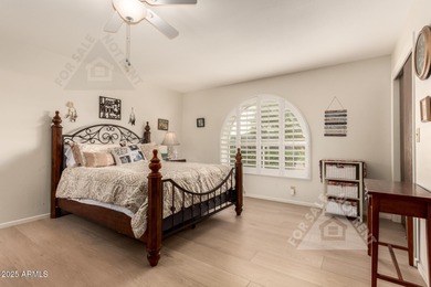 Charming home in the highly desired 55+ golf community of on Sunland Village Golf Club in Arizona - for sale on GolfHomes.com, golf home, golf lot