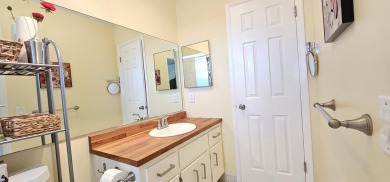 Beautiful Fully Furnished 1bd/1th overlooking a serene water on Lauderhill Golf Course in Florida - for sale on GolfHomes.com, golf home, golf lot