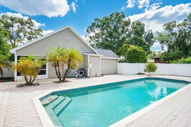 Beautiful Forest Hills Area Pool Home on oversized lot. Nicely on Babe Zaharias Golf Course in Florida - for sale on GolfHomes.com, golf home, golf lot