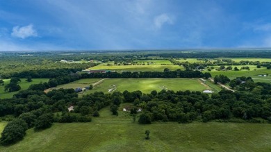 You want privacy, you have it with this property, 3 bedrooms 2 on Indian Oaks Golf Club in Texas - for sale on GolfHomes.com, golf home, golf lot