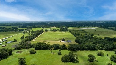 You want privacy, you have it with this property, 3 bedrooms 2 on Indian Oaks Golf Club in Texas - for sale on GolfHomes.com, golf home, golf lot