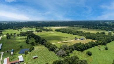 You want privacy, you have it with this property, 3 bedrooms 2 on Indian Oaks Golf Club in Texas - for sale on GolfHomes.com, golf home, golf lot