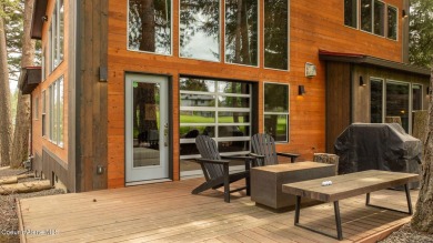 Modern Elegance Meets Golf Course Living on Avondale Loop

Step on Avondale Golf and Tennis Club in Idaho - for sale on GolfHomes.com, golf home, golf lot