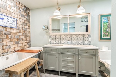 Beautiful, completely renovated, 3 bedroom/ 2 bath villa with on The Glades Golf and Country Club in Florida - for sale on GolfHomes.com, golf home, golf lot