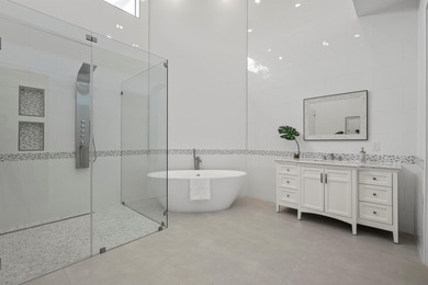 Large renovated home for lease in the Polo Club on Polo Club of Boca Raton in Florida - for sale on GolfHomes.com, golf home, golf lot