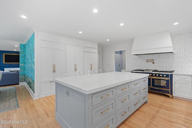 --Welcome to an unparalleled living experience! This stunning on Cape Fear Country Club in North Carolina - for sale on GolfHomes.com, golf home, golf lot