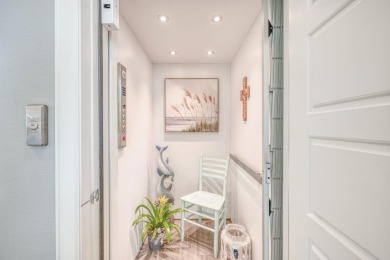 Welcome to 108 Island Circle, a charming 3-bedroom, 4-bathroom on Legends Golf Course in Texas - for sale on GolfHomes.com, golf home, golf lot