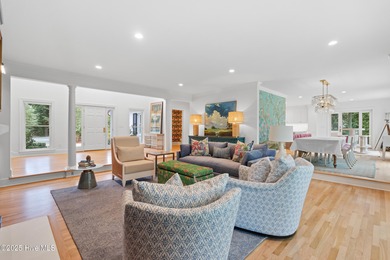 --Welcome to an unparalleled living experience! This stunning on Cape Fear Country Club in North Carolina - for sale on GolfHomes.com, golf home, golf lot