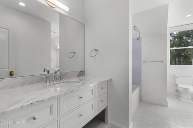 --Welcome to an unparalleled living experience! This stunning on Cape Fear Country Club in North Carolina - for sale on GolfHomes.com, golf home, golf lot