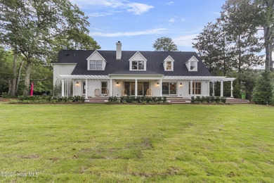 --Welcome to an unparalleled living experience! This stunning on Cape Fear Country Club in North Carolina - for sale on GolfHomes.com, golf home, golf lot