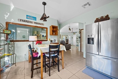 Great permanent, weekender or live in 1 side and rent the other! on Lamar Golf Course in Texas - for sale on GolfHomes.com, golf home, golf lot