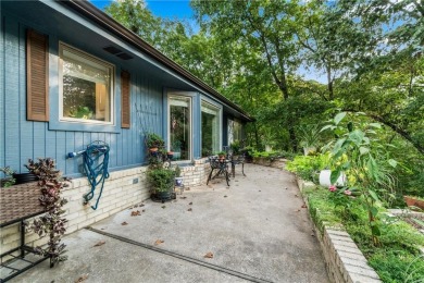 Don't miss this beautifully remodeled 4-bedroom, 3-bath home on Bella Vista Country Club - Berksdale in Arkansas - for sale on GolfHomes.com, golf home, golf lot