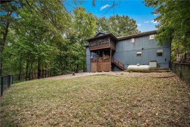 Don't miss this beautifully remodeled 4-bedroom, 3-bath home on Bella Vista Country Club - Berksdale in Arkansas - for sale on GolfHomes.com, golf home, golf lot