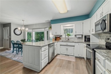 Don't miss this beautifully remodeled 4-bedroom, 3-bath home on Bella Vista Country Club - Berksdale in Arkansas - for sale on GolfHomes.com, golf home, golf lot