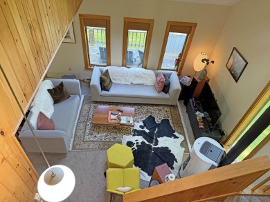 Great Chimney Hill vacation home in Lower B section. Super on Hermitage Club Golf Course in Vermont - for sale on GolfHomes.com, golf home, golf lot