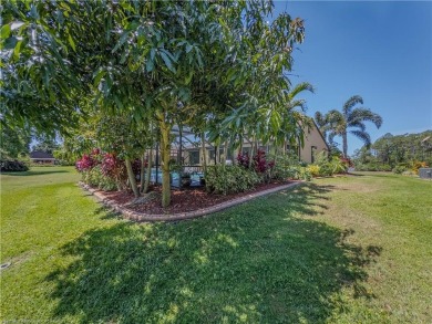 Tropical Pool Home - Fully Furnished and Ready for You in on Golf Hammock Country Club in Florida - for sale on GolfHomes.com, golf home, golf lot