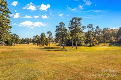 This is the one--perfect for every buyer! Located minutes from on Corbin Hills Golf Club in North Carolina - for sale on GolfHomes.com, golf home, golf lot