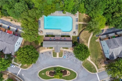 Charming  2-story townhome located in Little Suwanee Pointe on Collins Hill Golf Club in Georgia - for sale on GolfHomes.com, golf home, golf lot