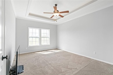 Rare END UNIT in maintenance-provided Staley Farms overlooking on Staley Farms Golf Club in Missouri - for sale on GolfHomes.com, golf home, golf lot