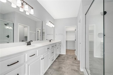 Rare END UNIT in maintenance-provided Staley Farms overlooking on Staley Farms Golf Club in Missouri - for sale on GolfHomes.com, golf home, golf lot