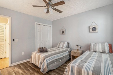 Beautifully maintained, 2-bedroom, 2-bathroom first-floor end on  in South Carolina - for sale on GolfHomes.com, golf home, golf lot