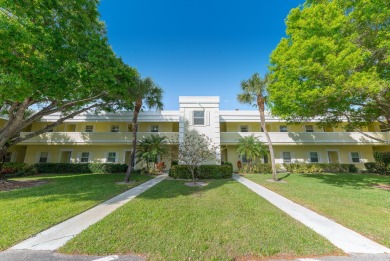 Discover refined living in this pristine condo located in the on Martin County Golf Course in Florida - for sale on GolfHomes.com, golf home, golf lot