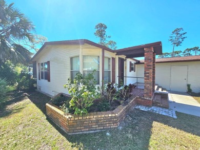 This 2 bedroom 2 bath home is ready for immediate occupancy! on Pine Lakes Country Club in Florida - for sale on GolfHomes.com, golf home, golf lot