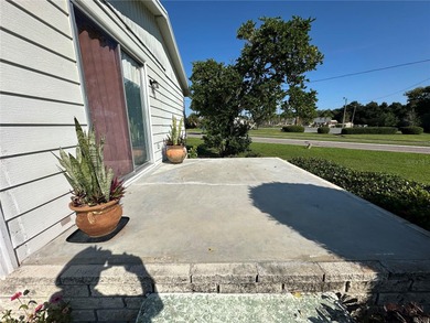 55+ Gated golf course community large 2 bedroom 2 bath home on a on Zellwood Station Country Club in Florida - for sale on GolfHomes.com, golf home, golf lot