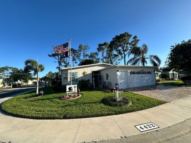 A beautifully cared for and updated 2 bedrooms, 2 bathrooms with on Del Tura Golf and Country Club in Florida - for sale on GolfHomes.com, golf home, golf lot