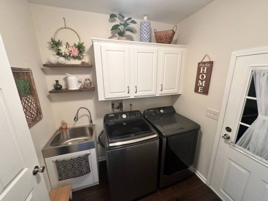 A beautifully cared for and updated 2 bedrooms, 2 bathrooms with on Del Tura Golf and Country Club in Florida - for sale on GolfHomes.com, golf home, golf lot
