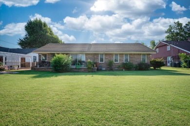 Beautifully Maintained 3-Bed, 2-Bath Home Backing to Hidden on Willow Creek Country Club in Oklahoma - for sale on GolfHomes.com, golf home, golf lot