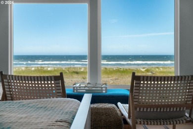 Charming oceanfront studio at The Tides By the Sea! Unit is on Seaside Golf Course in Oregon - for sale on GolfHomes.com, golf home, golf lot