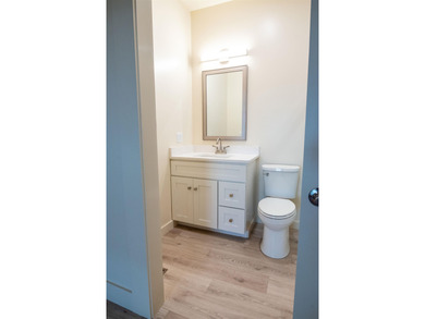 Luxury condominium located on Cooper's Hawk Golf Course on Coopers Hawk in Arkansas - for sale on GolfHomes.com, golf home, golf lot