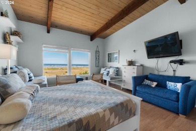 Charming oceanfront studio at The Tides By the Sea! Unit is on Seaside Golf Course in Oregon - for sale on GolfHomes.com, golf home, golf lot