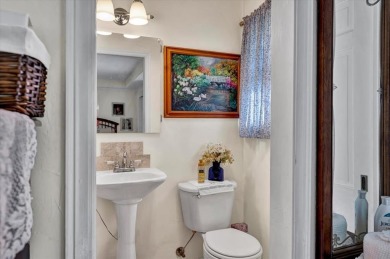 Beautifully Maintained 3-Bed, 2-Bath Home Backing to Hidden on Willow Creek Country Club in Oklahoma - for sale on GolfHomes.com, golf home, golf lot