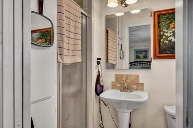 Beautifully Maintained 3-Bed, 2-Bath Home Backing to Hidden on Willow Creek Country Club in Oklahoma - for sale on GolfHomes.com, golf home, golf lot