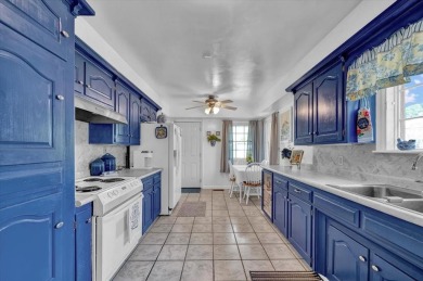 Beautifully Maintained 3-Bed, 2-Bath Home Backing to Hidden on Willow Creek Country Club in Oklahoma - for sale on GolfHomes.com, golf home, golf lot