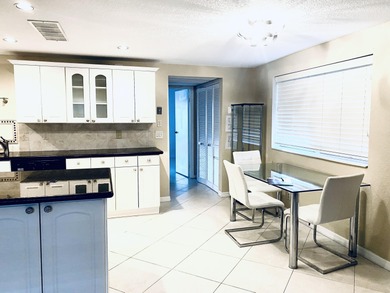 Beautifullly remodeled 1 bedroom in resort style Kings Point-new on Kings Point Golf -Flanders Way in Florida - for sale on GolfHomes.com, golf home, golf lot