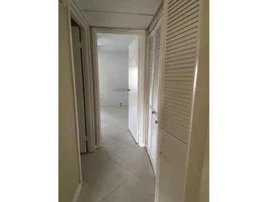 Beautifullly remodeled 1 bedroom in resort style Kings Point-new on Kings Point Golf -Flanders Way in Florida - for sale on GolfHomes.com, golf home, golf lot