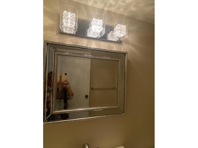 Beautifullly remodeled 1 bedroom in resort style Kings Point-new on Kings Point Golf -Flanders Way in Florida - for sale on GolfHomes.com, golf home, golf lot