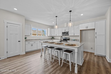 Welcome to the new (Jan 2026) Treweek Construction home in the on Harbour Point Golf Club in North Carolina - for sale on GolfHomes.com, golf home, golf lot