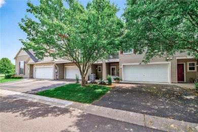 Welcome home to this very clean, nice 2 bedroom, 2 bathroom on Loggers Trail Golf Club in Minnesota - for sale on GolfHomes.com, golf home, golf lot