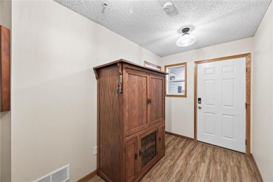 Welcome home to this very clean, nice 2 bedroom, 2 bathroom on Loggers Trail Golf Club in Minnesota - for sale on GolfHomes.com, golf home, golf lot